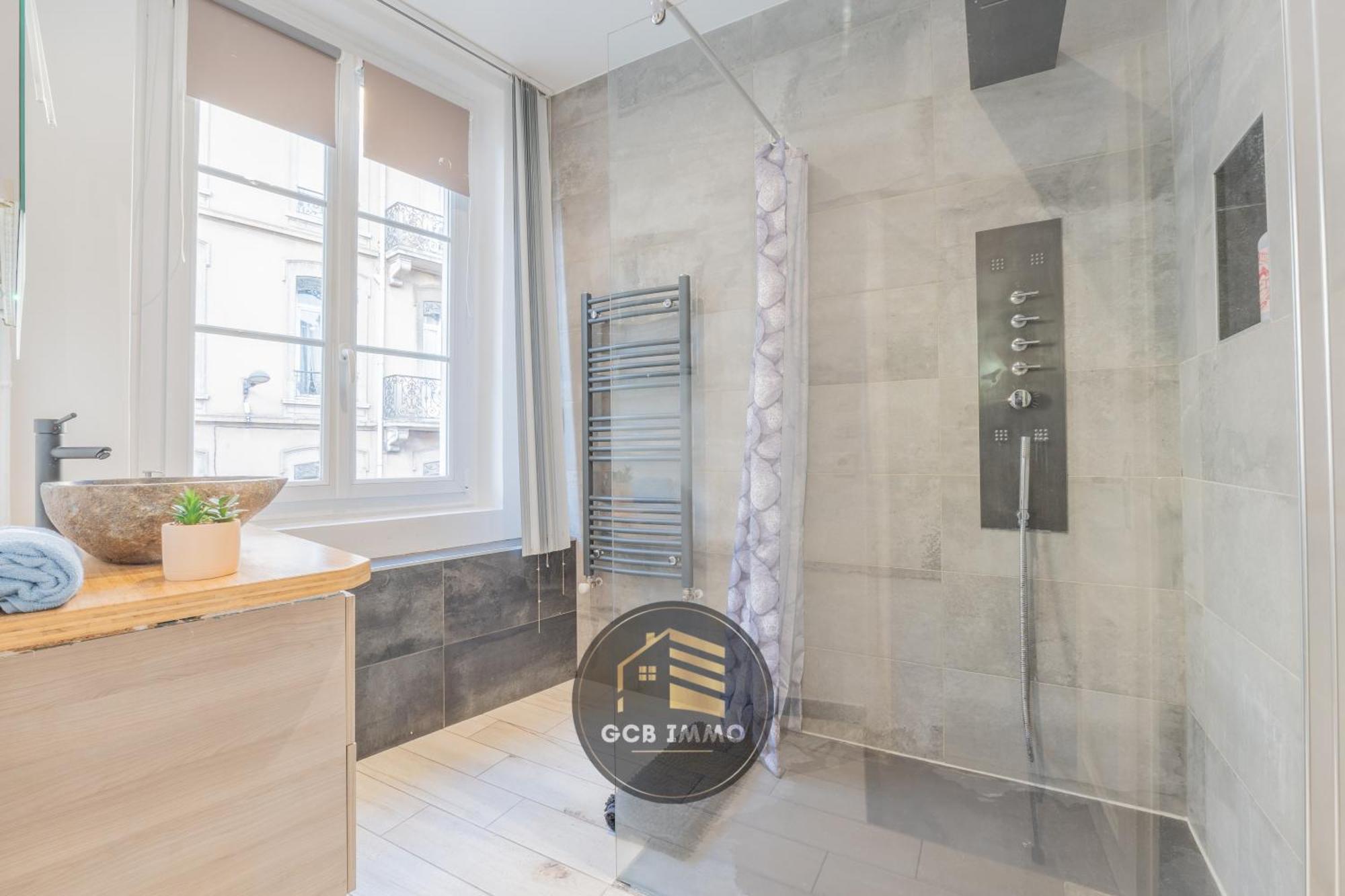 Style Indus & Billard - Coeur De Grenoble Apartman Kültér fotó